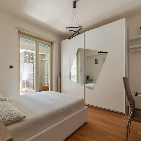 Apartment Guesthost - Porta Portese Modern Terrace *