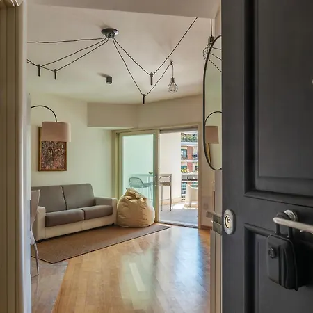 Apartment Guesthost - Porta Portese Modern Terrace Rom