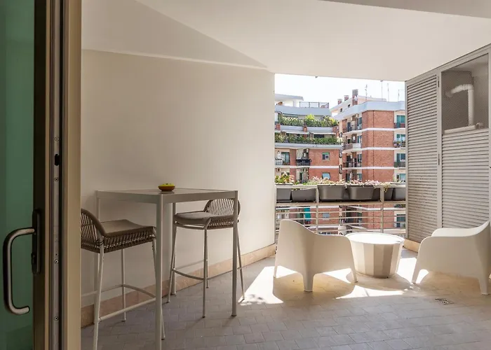 Guesthost - Porta Portese Modern Terrace *