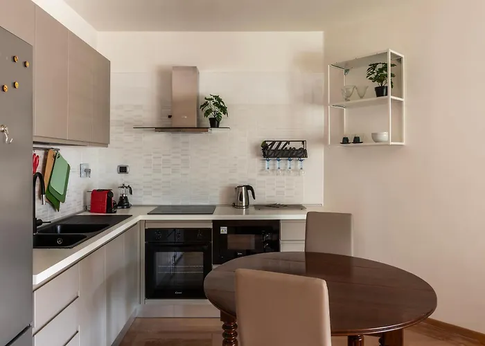 Apartment Guesthost - Porta Portese Modern Terrace Rome