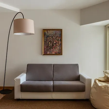 Porta Portese Modern Terrace Apartament *