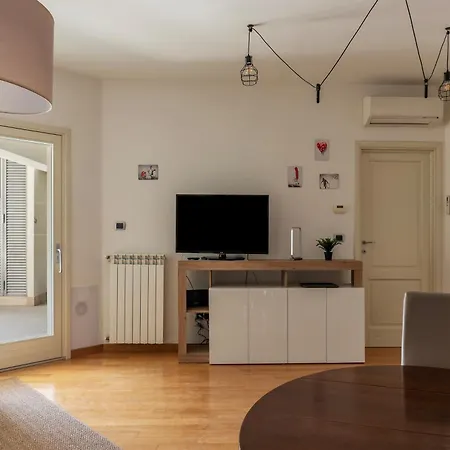 Porta Portese Modern Terrace * Rzym